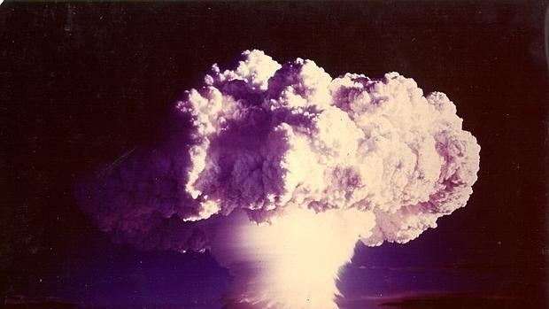 Explosión de la bomba termonuclear Ivy Mike (1 de noviembre de 1952)