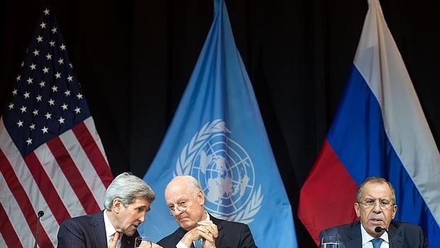 John Kerry, Staffan de Mistura y Sergei Lavrov