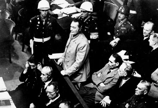 Göring, testificando durante los Juicios de Nüremberg