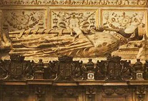 Sepulcro de Enrique II de Castilla en la Catedral de Toledo.