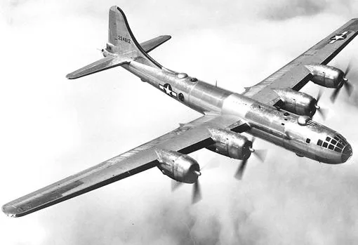 Un B-29 Superfortress en vuelo