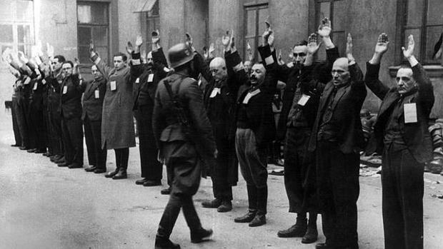 Una superviviente desvela a ABC el milagro que la salvó de las matanzas nazis