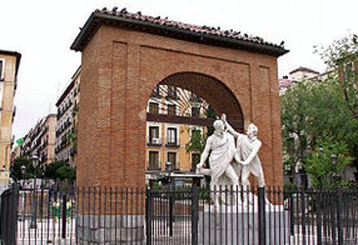 Monumento en honor a Daoíz y Velarde