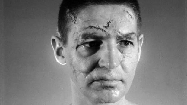 Alcohólico y maltratador: este es el rostro (y la terrible vida) del jugador de hockey más temido de la historia