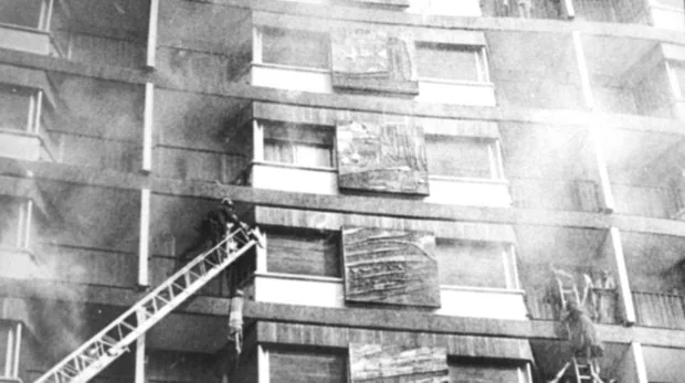¿Atentado? Los enigmas sin resolver del trágico incendio de Zaragoza donde murieron 80 personas