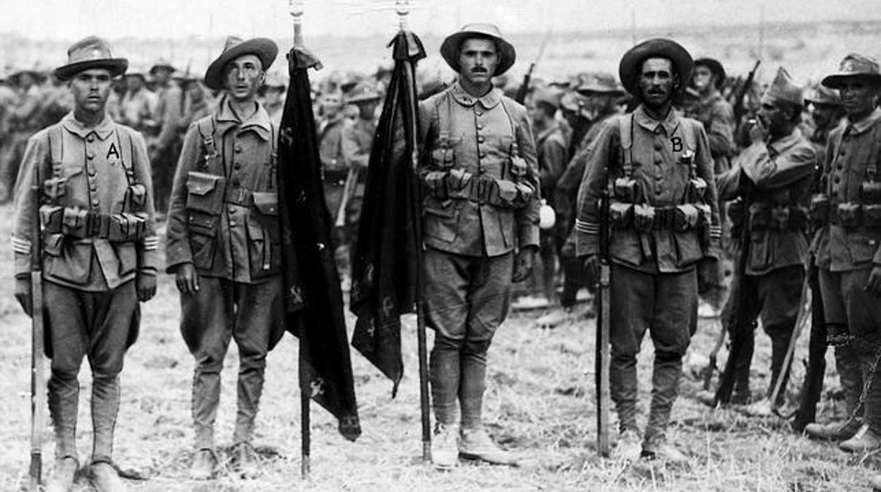 Legionarios, en 1921 durante los combates cerca de Melilla