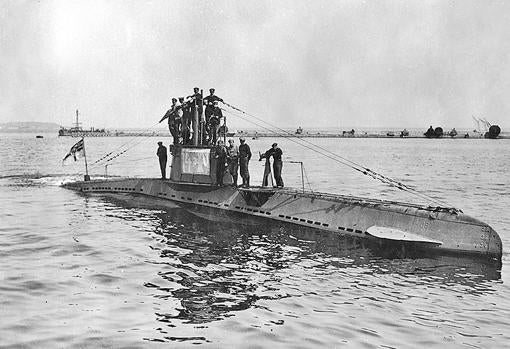 Las gestas olvidadas luchando contra submarinos y nazis del oficial más odiado del Titanic