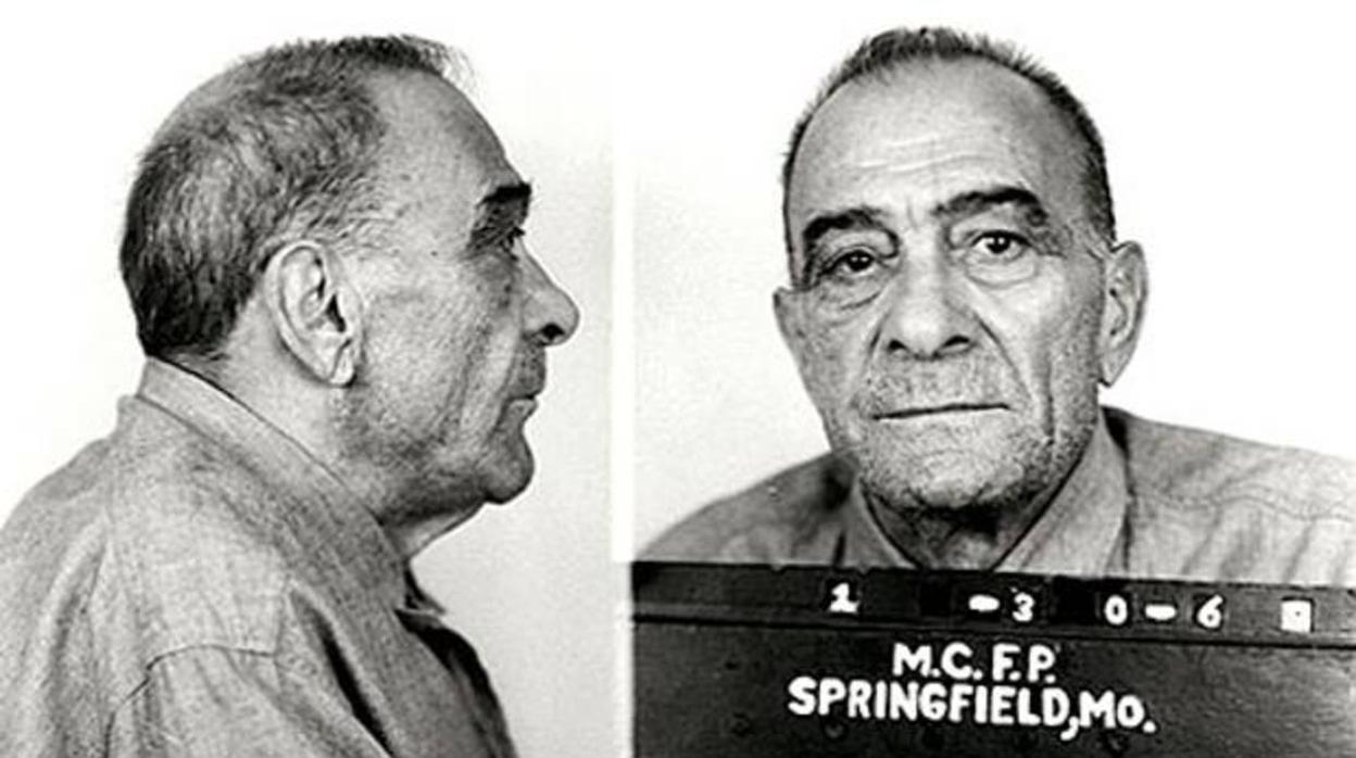Prostitución, fascismo y asesinatos: así fue el brutal ascenso de Vito Genovese al trono de la Mafia