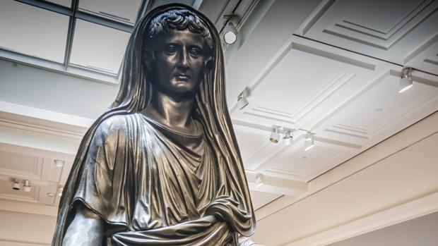 La misteriosa huida de Tiberio, el emperador cornudo que se hartó de las órdenes de su todopoderoso suegro