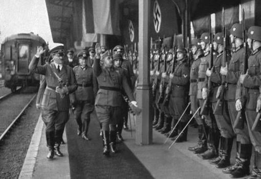 El «amanerado» Franco contra el «iluso» Hitler: el odio oculto entre dictadores tras Hendaya