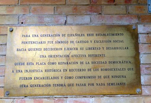 Tribute plaque to the homosexuals imprisoned during the Franco regime in the old provincial prison of Huelva.