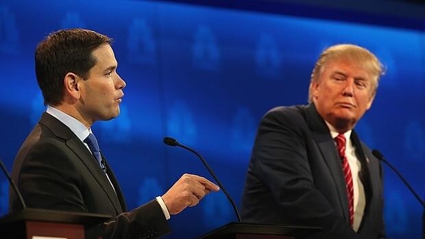 Marco Rubio, en el debate, ante Donald Trump