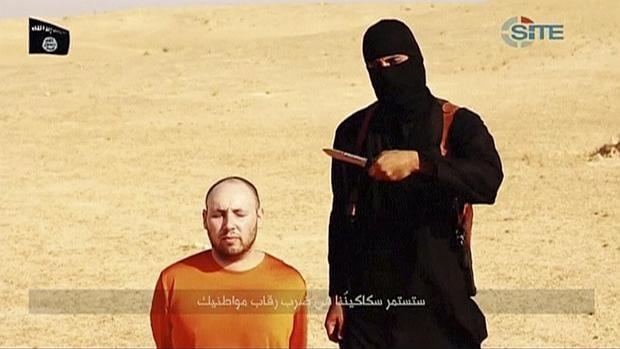 El terrorista «Jihadi John», en un vídeo en el que ejecuta a un rehén