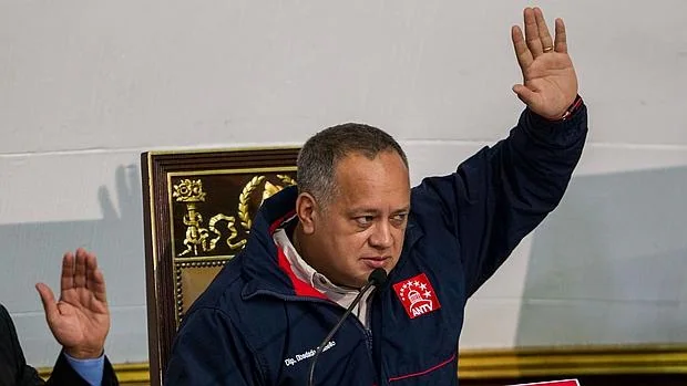 El presidente de la Asamblea Nacional (AN) Diosdado Cabello, participa en una sesión del organismo