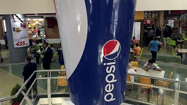 Venezuela libera a los trabajadores de Pepsi arrestados por no producir suficientes refrescos