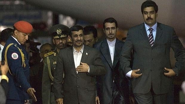 Ahmadineyad y Maduro durante la visita del presidente iraní a Caracas en 2009