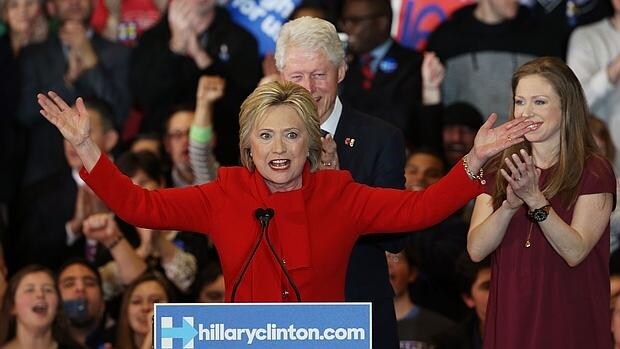 Hillary Clinto celebra sus resultaodos en Iowa