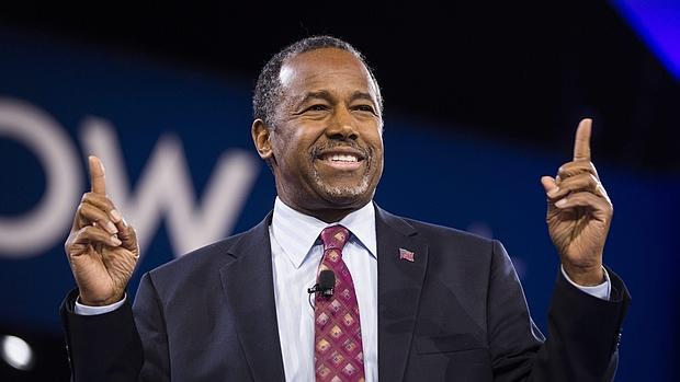 Ben Carson, en el anuncio de su abandono