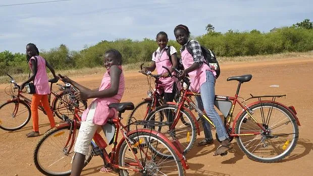 El progreso llega en bici a Senegal