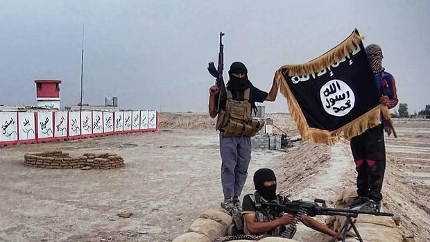 Miembros del grupo terrorista Daesh