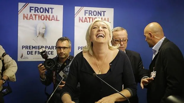 Marine Le Pen celebra los resultados de su partido en las elecciones europeas, en una imagen de 2014