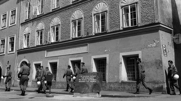 Austria expropiará la casa natal de Hitler para evitar que sea convierta en un santuario nazi