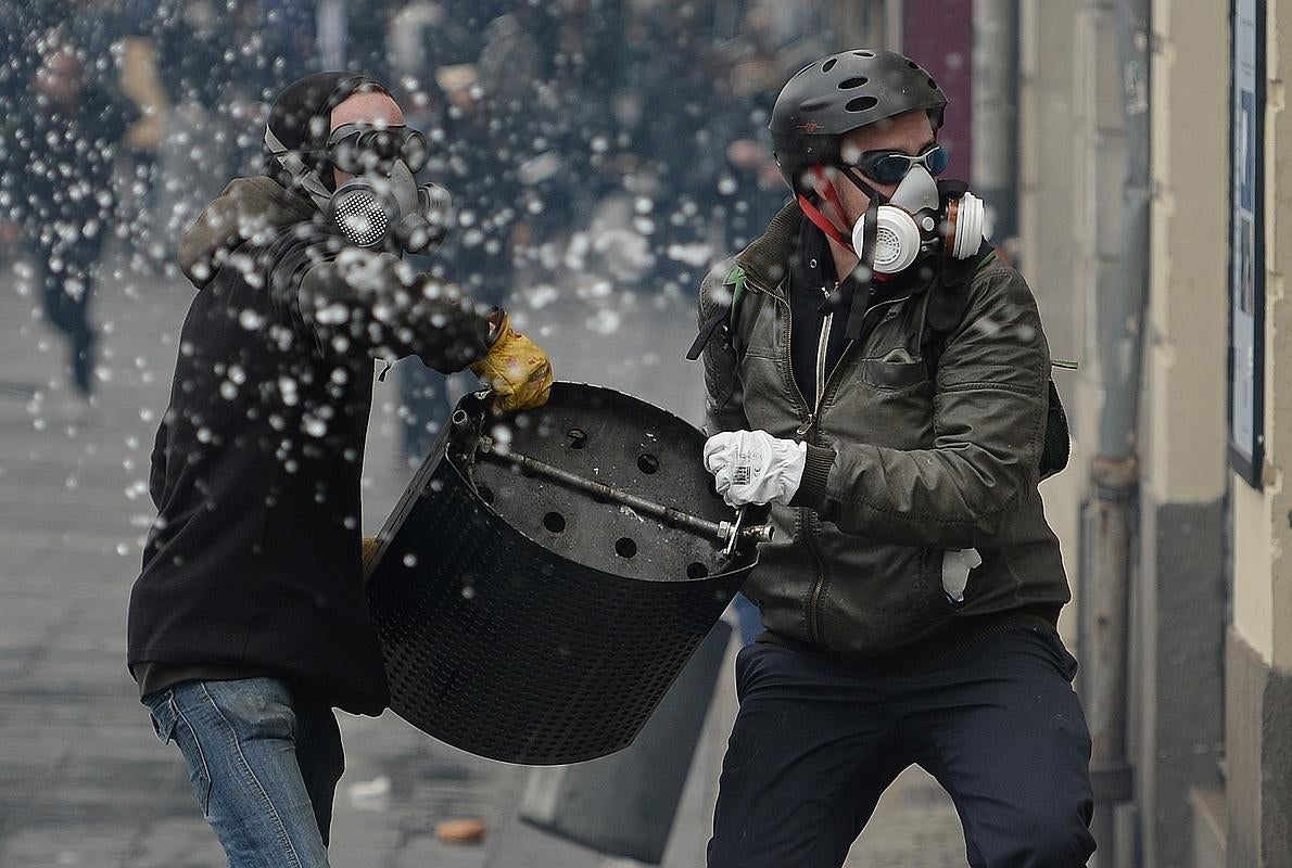 Francia vuelve a salir a la calle para protestar contra la reforma laboral de Hollande