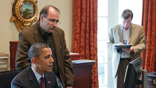 Barack Obama, con su asesor David Axelrod