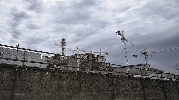 Vista general del refugio construido sobre los restos de la planta nuclear de Chernóbil