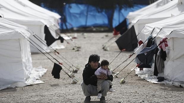 España prevé acoger a 200 refugiados antes de que termine el mes de mayo