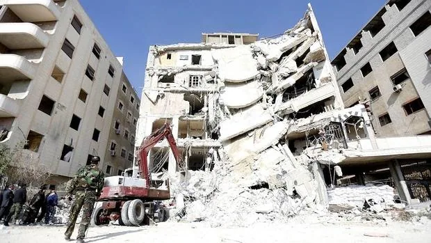 Un edificio destruido en Damasco como consecuencia de la guerra siria