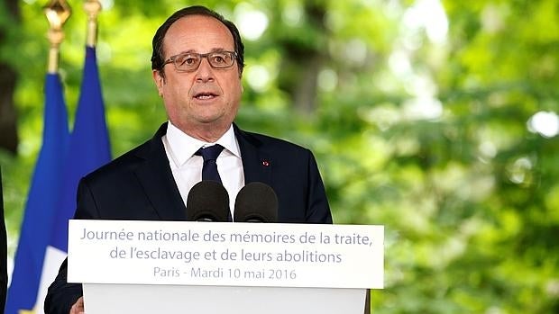 FRANÇOIS HOLLANDE