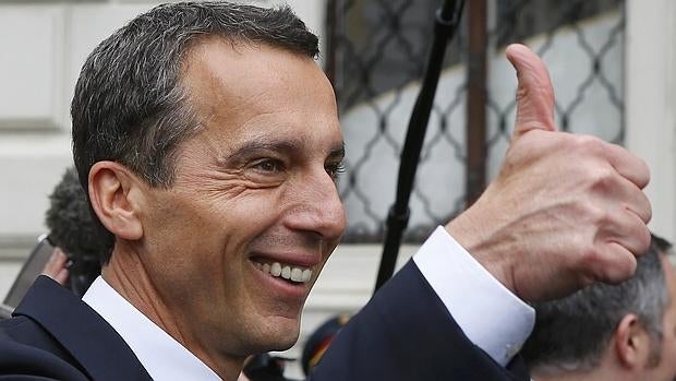 Christian Kern, tras jurar su cargo como primer ministro austriaco