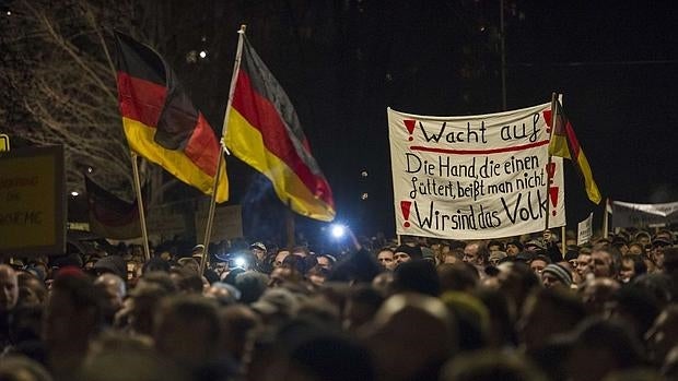 Manifestación de simpatizantes del movimiento «Patriotas Europeos contra la Islamización de Occidente»