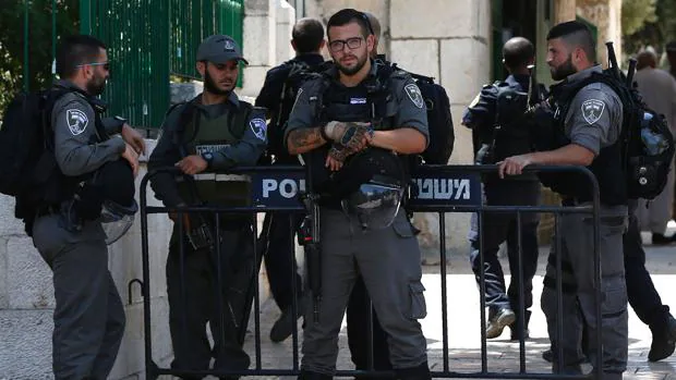 La Policía israelí ha cerrado el acceso a la mezquita de Al Aqsa