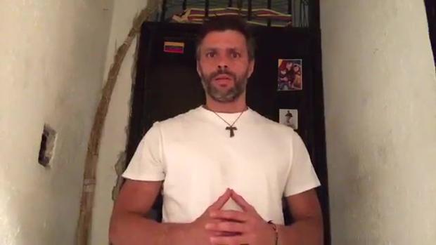 Leopoldo López en una captura de un vídeo que envió desde prisión