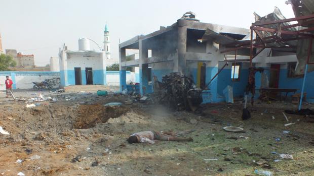 Al menos siete muertos en un bombardeo de Arabia Saudí a un hospital en Yemen