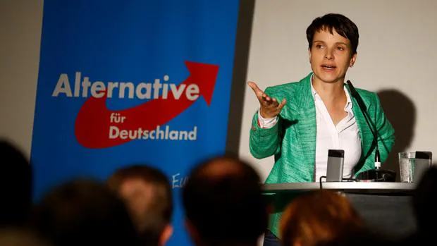Frauke Petry, líder del partido AfD, durante una reunión en Berlín este viernes
