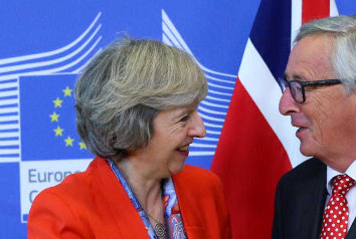 Theresa May y Jean-Claude Juncker, hace unso días en Bruselas