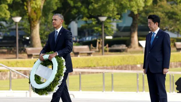 Obama, junto a Abe, en su visita a Hiroshima