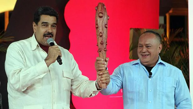 Cabello insta al embajador de Argentina en Venezuela a abandonar el país por «ser un enemigo de la patria»