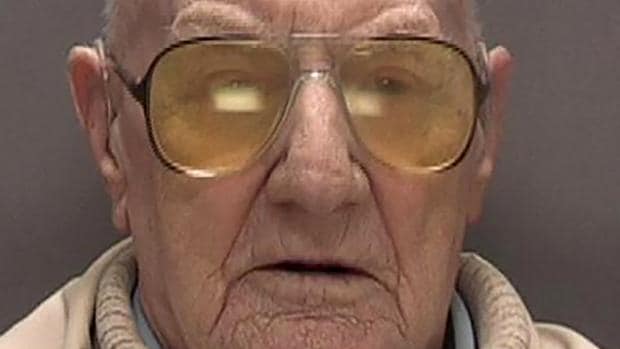 Ralph Clarke, un ex camionero de 101 años, condenado este lunes a 13 años de cárcel en Birmingham