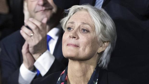 La mujer de Fillon dijo en 2007 que nunca había sido asistente de su marido