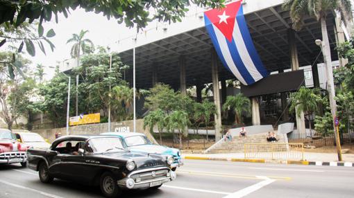 Los viejos vehículos de los años 50, parte del paisaje habitual de La Habana