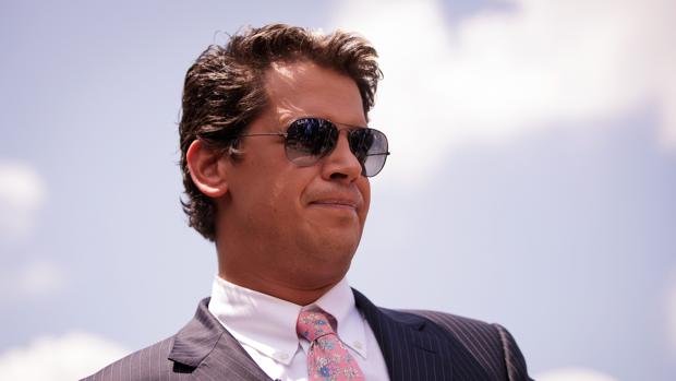 Milo Yiannopoulos: escándalo con el «enfant terrible» del trumpismo al bromear con la pedofilia