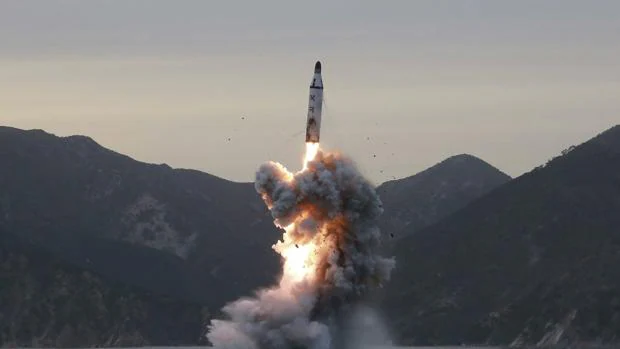 Foto de archivo de un misil norcoreano