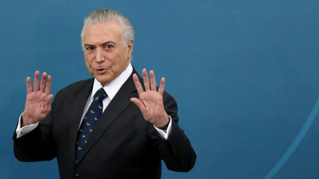 El presidente de Brasil se muda de palacio por miedo a los fantasmas