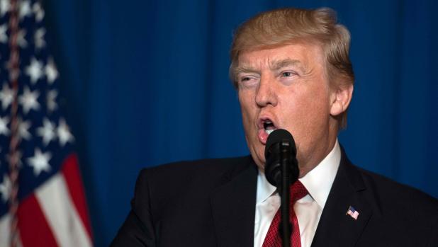 Donald Trump interviene sobre el ataque a la base aérea siria desde Palm Beach (Florida)