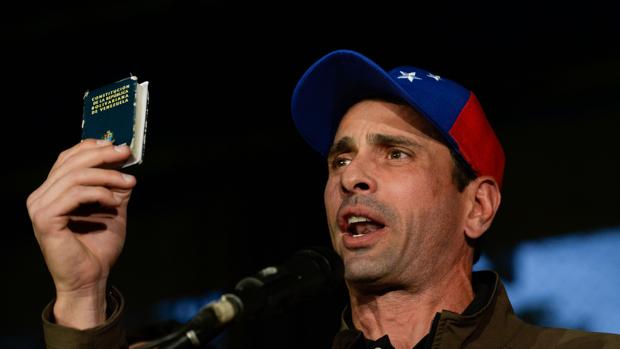 Capriles desoye su inhabilitación, se declara «en campaña» y anuncia una gira por Venezuela