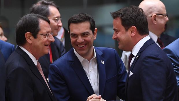 Grecia llega a un acuerdo con sus acreedores